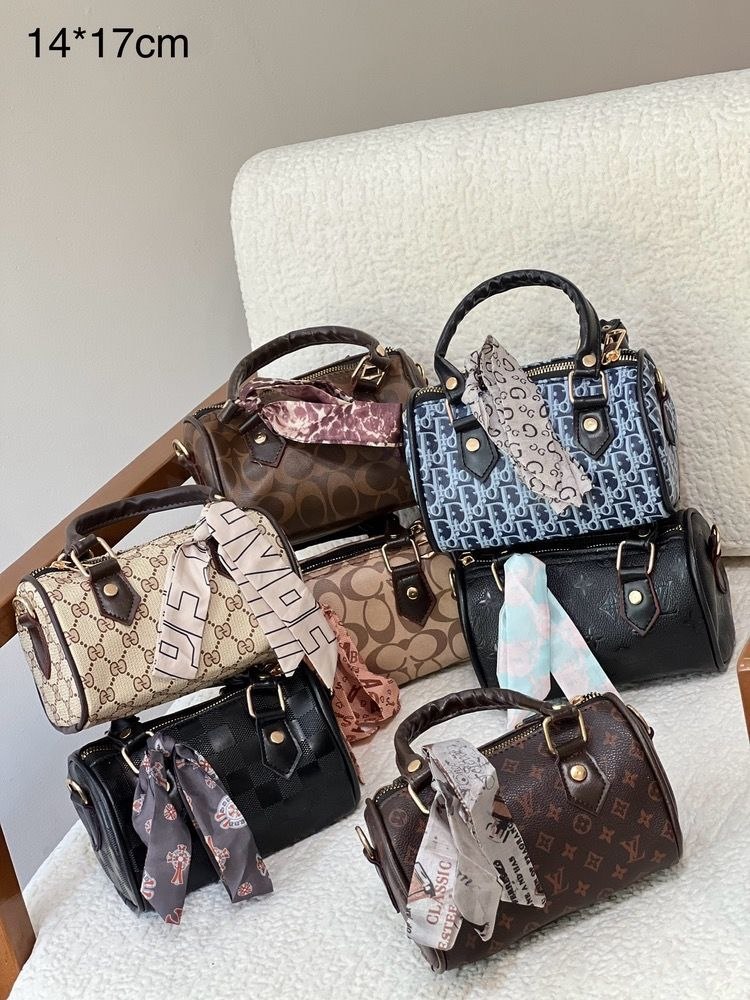 کیف صندوقی مارک